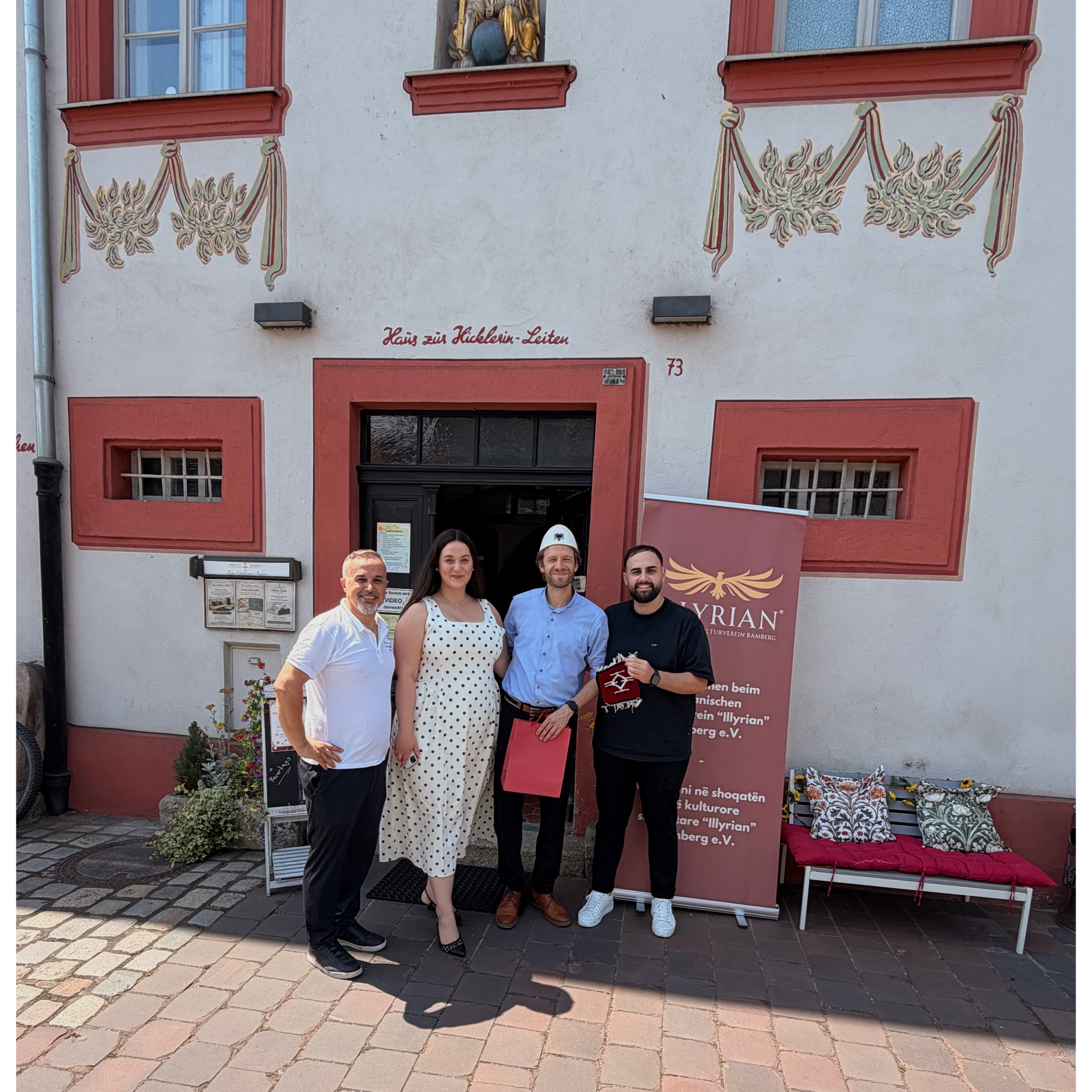 21.06.2026 - Oberbürgermeister Sebastian Niedermaier zu Besuch zum albanischen Frühstück 